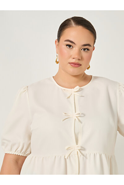 Styli Plus Size Puff Sleeve Ribbon Tie-Up Top