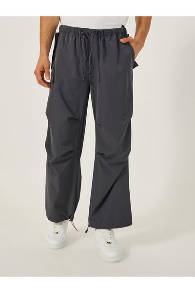 Styli Parachute Oversized Joggers with Knee Pintuck Detail