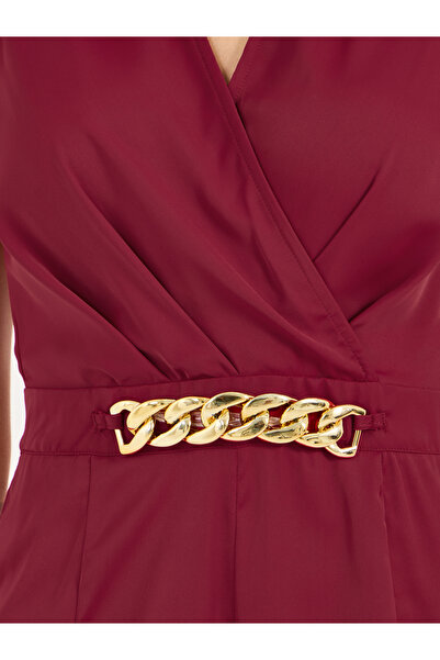 Styli Solid V Neck Sleeveless Jumpsuit with Metal Buckle Detail