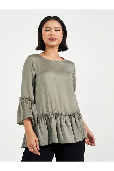 ARIA ROMANCE By Styli Solid Ruffled Top with Bell Sleeves