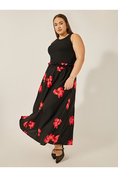 Styli Plus Size Floral Print A-Line Maxi Skirt