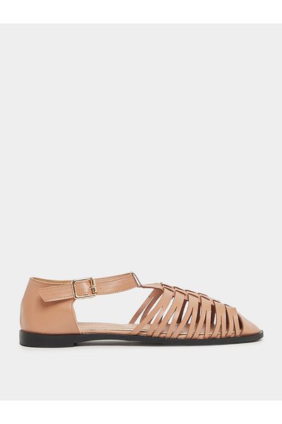 Styli Strappy Flat Closed Toe Sandals