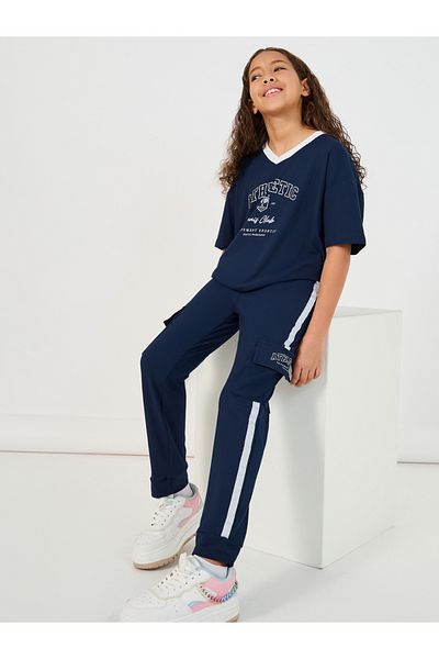 Styli Graphic Print V-Neck T-Shirt and Tape Detail Cargo Joggers Co-Ords