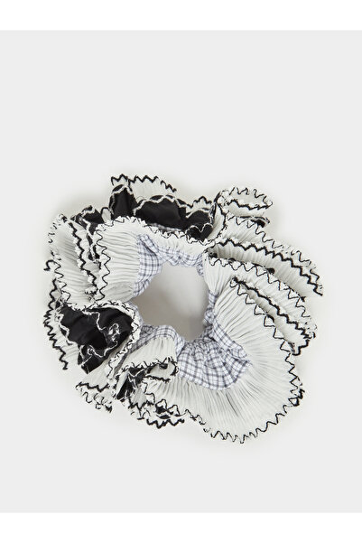 Styli Textured Scrunchie