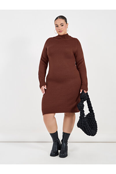 Styli Plus Size Long Sleeves Knitted Sweater Knee Length Dress