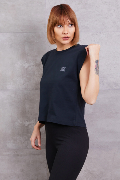 LASEL تي شيرت نسائي أسود مبطن