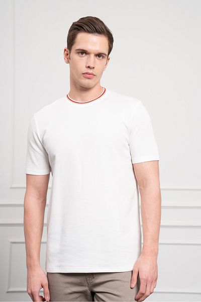 Morven Men's Ecru Trend Crew Neck Dynamic Fit T-Shirt