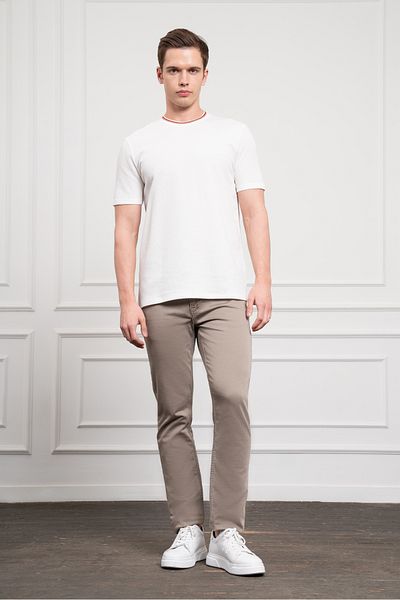 Morven Men's Ecru Trend Crew Neck Dynamic Fit T-Shirt
