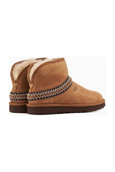 UGG 1158262   UGG W CLASSIC MINI CRESCENT CHESTNUT - Női/lánycsizma (TABA)