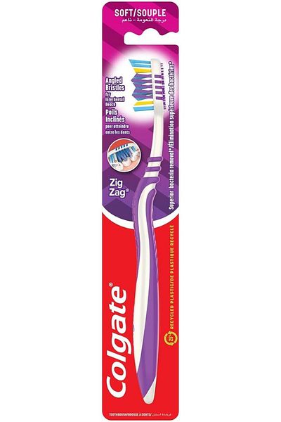 Colgate T.b Zigzag--soft T/b (0074936) --- Colgate Zigzag Toothbrush - Soft