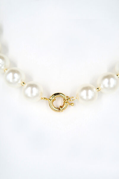 Trend Alaçatı Stili Γυναικείο κολιέ με χρυσό ραβδωτό μεγάλο πέτρινο μαργαριτάρι ALC-X13825