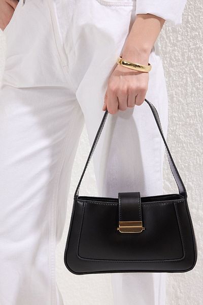 TRENDYOL SHOES Schwarze Midi-City-Tasche für Damen TWOAW25OC00000