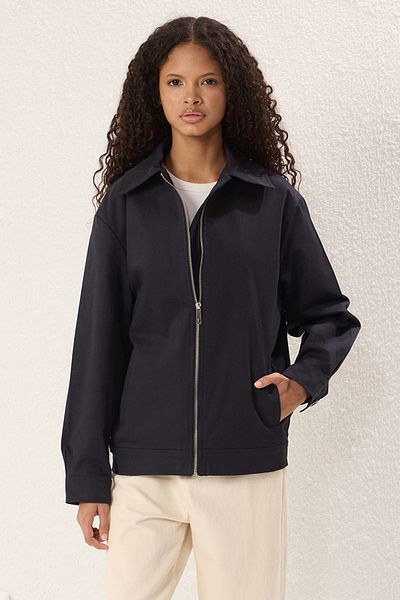 Trendyol Collection Oversize tmavě modrý kabát - TWOSS25MO00014