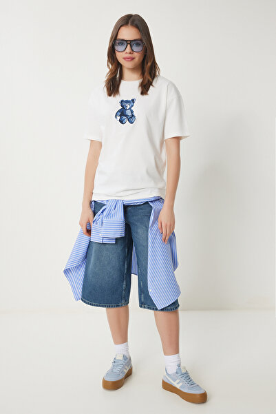 Happiness İstanbul Ecru Teddybär besticktes Baumwoll-Oversize-Strick-T-Shirt für Damen CR00460