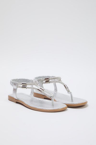 TRENDYOL SHOES Silberne Strass-Flip-Flops, elastische Damen-Sandalen mit flachem Absatz TAKSS25SD00003