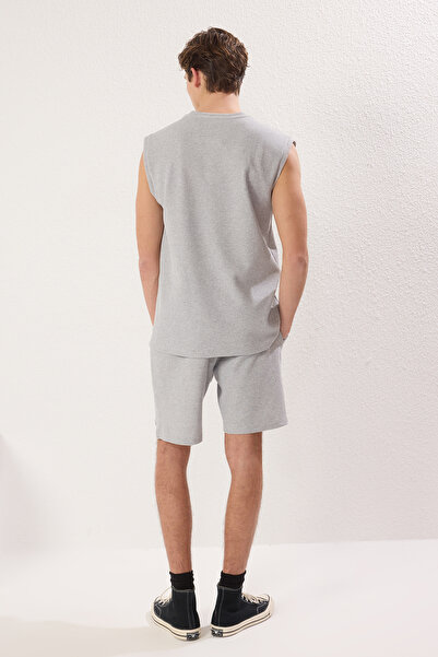 Trendyol Collection Gray Regular Fit Athlete Shorts Knitted Pajama Set Tmnss25Pt00028