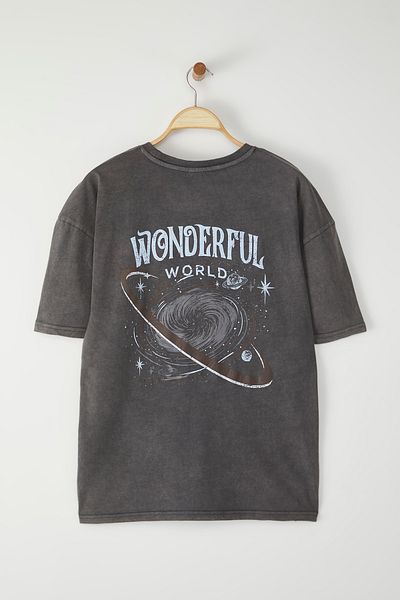 Trendyol Collection Anthrazitfarbenes Oversize-T-Shirt mit Galaxie-Aufdruck – Antiquitäten/Slash-Effekt TMNSS25TS00102