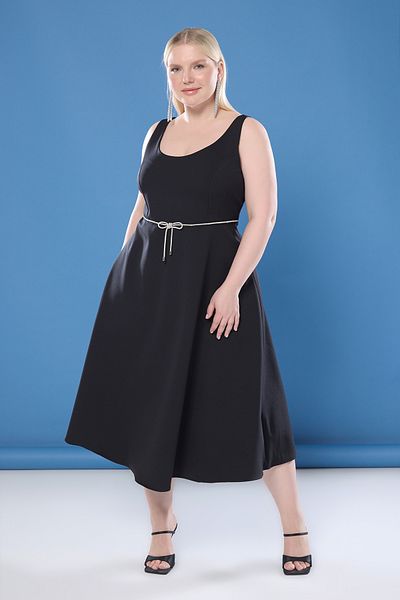 Trendyol Curve Black Finike Woven Plus Size Dress