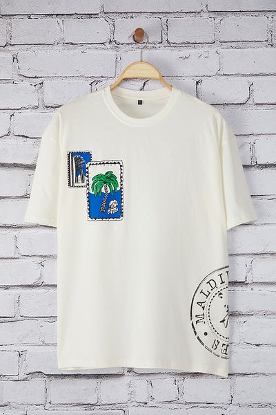 Trendyol Collection Ecru Oversize/Wide Cut trópusi nyomott 100% pamut póló TMNSS25TS00219