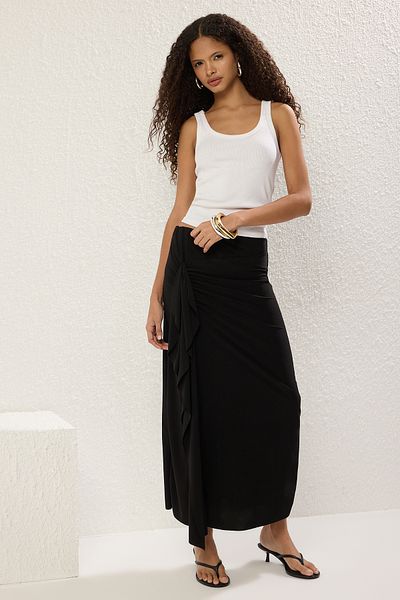 Trendyol Collection Black Drawstring and Ruffle Detailed Bodysitting Knitted Fish Skirt Twoss25Et00165