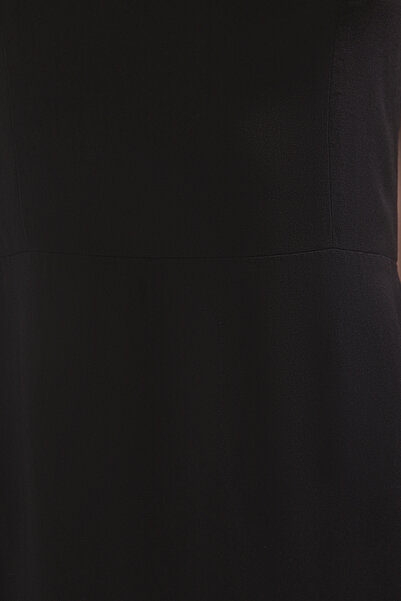 Trendyol Collection Černé šaty s hladkým rovným střihem Gipeli Maxi Woven TWOSS25EL00626