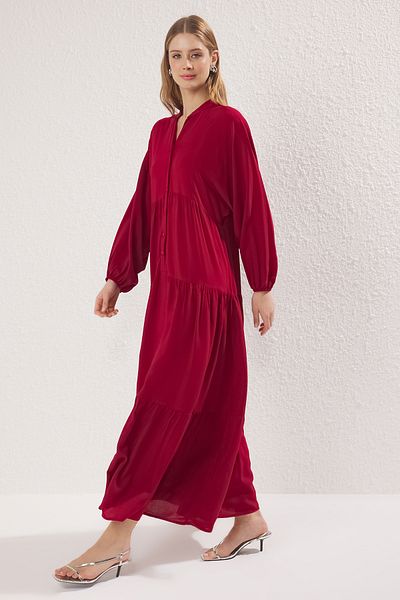 Trendyol Modest Burgunderfarbenes Viskose-Webkleid TCTSS24EB00221