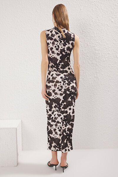 Trendyol Collection Σκούρο καφέ Cow printed Maxi Zero Sleeve Draped Bodycone ελαστικό πλεκτό φόρεμα TWOSS24EL00101