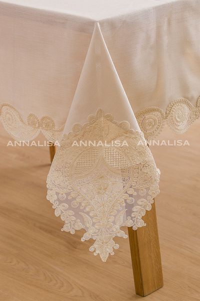 Annalisa Покривка за маса от френска дантела Zambak Linen