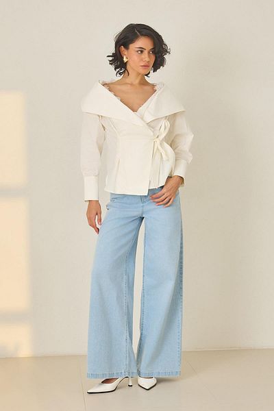 Setre Ecru Off-Shoulder and Lace Detailed Tie-Up Shirt