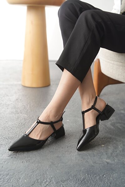 MODAADAM Kadın Moment Kısa Topuku Ayakkabı - siyah-rugan