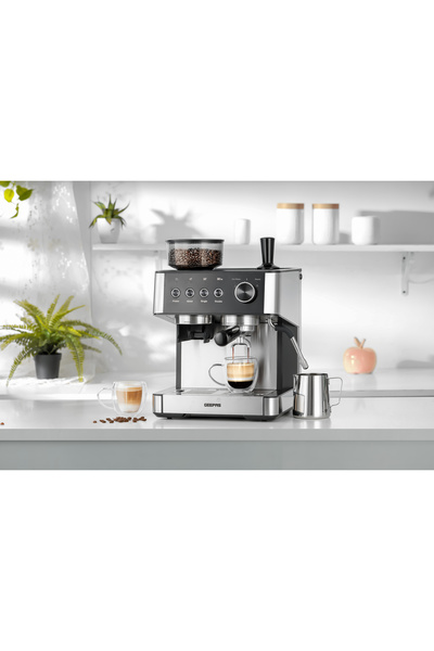 Geepas ماكينة صنع قهوة اسبريسو وكابتشينو - GCMG1325S
