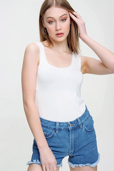 ŞİMAL Tricou de damă din bumbac pieptănat cu dantelă