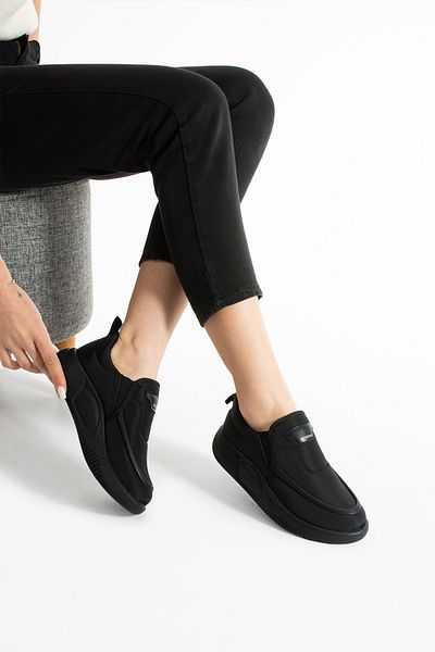 Getcho Pantofi casual negri din țesătură parașută Cyle pentru femei