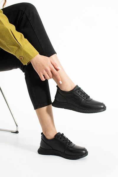 Getcho Mead Women's Genuine Leather Black Casual Shoes