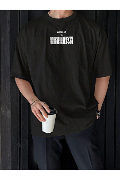 De Carte تي شيرت موسمي كبير الحجم للجنسين من JTA Brooklyn مطبوع عليه رقبة دائرية