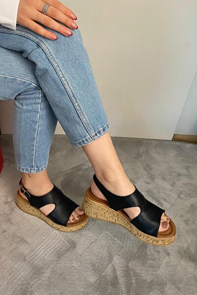 Preshley Women's Black Skin Thick Cork Sole Orthopedic Sandals K-250