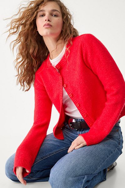 Stradivarius كارديجان محبوك بأزرار