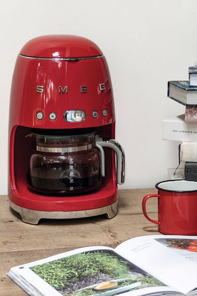 SMEG 50's Style Retro Red Filter Coffee Machine Dcf02Rdeu