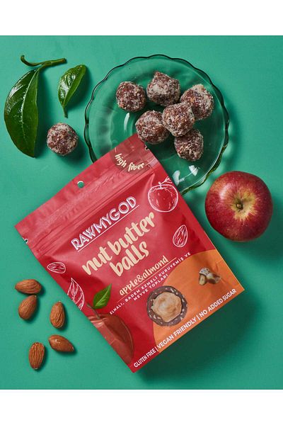 RAWMYGOD Gluten Free Apple & Almond Nut Butter Balls 84 Gr