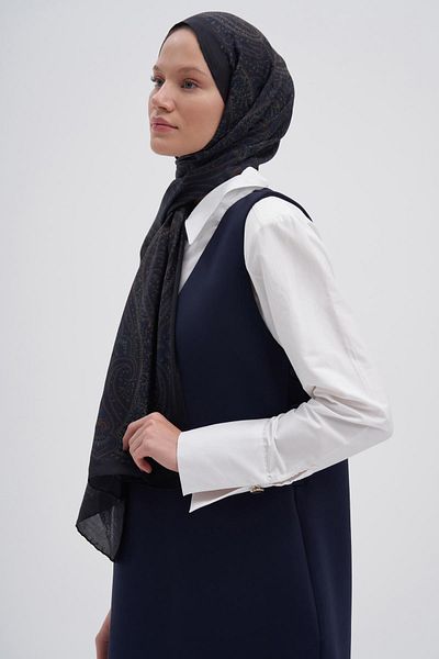 carell Vera Soft Blue Early Silk Shawl