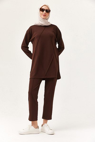CALİENTE Women's Cross Striped Double Suit Brown