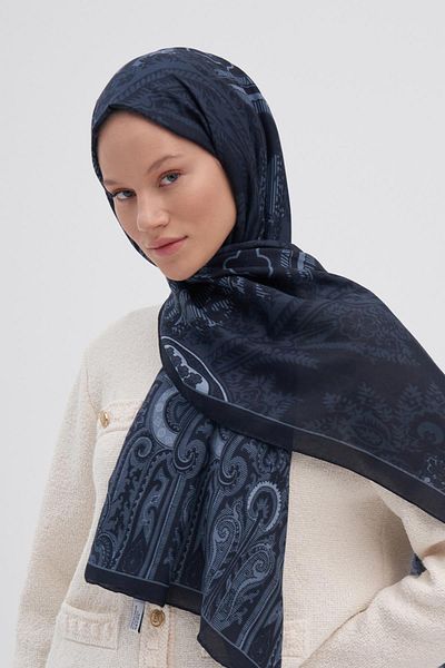 carell Harmony Midnight Blue Early Silk Shawl