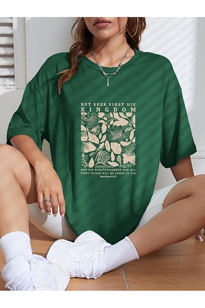 uyguntarz But Seek First His Kingdom bedrucktes Design-T-Shirt