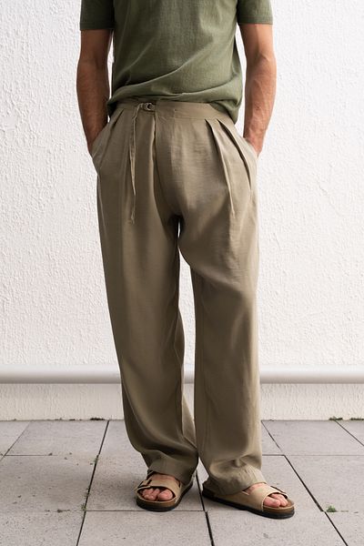 GIESTO Khaki Pants with Draped Belt Detail