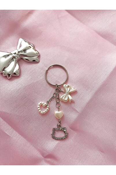 bohemian takı tasarim Hello Kitty Fiyonklu Anahtarlık Çanta Aksesuarı