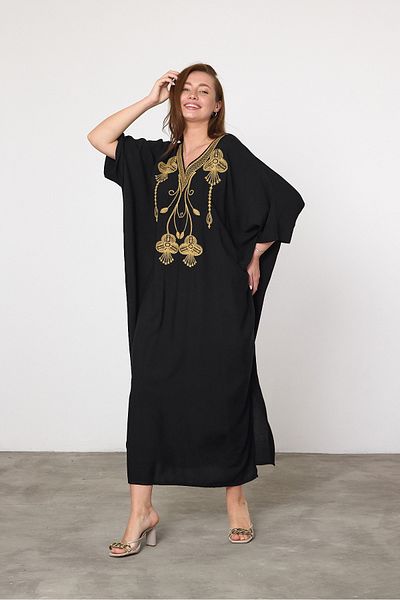 THE CABIN Women's Plus Size Ethnic Patterned Design Dress