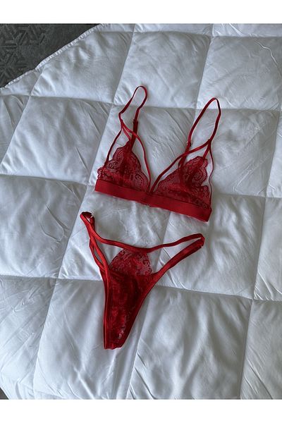 SanalBarkod Set bralet triunghi cu dantela rosie