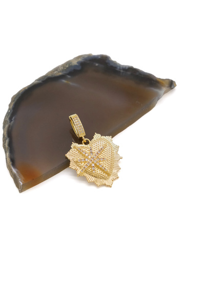 FerizZ Ajda Charm Çelik Altın Kaplama Kadın Kalp Model-CHR-125