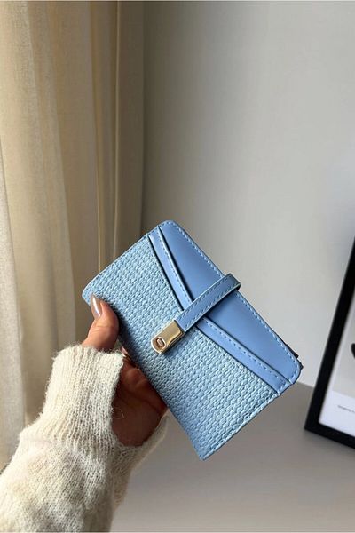 Yuka Atelier Textured Design Faux Leather Wallet
