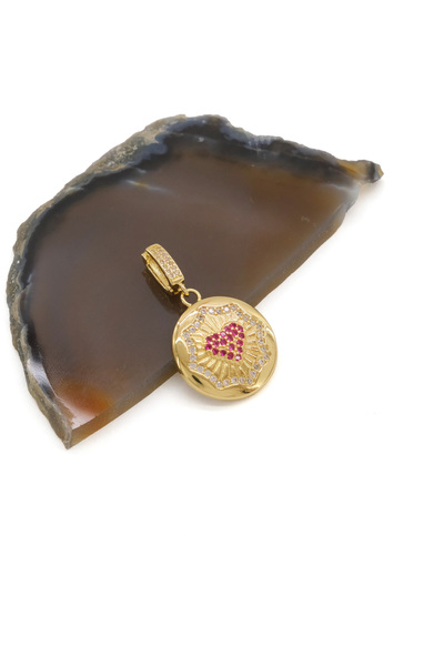 FerizZ Ajda Charm Çelik Altın Kaplama Kadın Yuvarlak Kalp Model-CHR-121